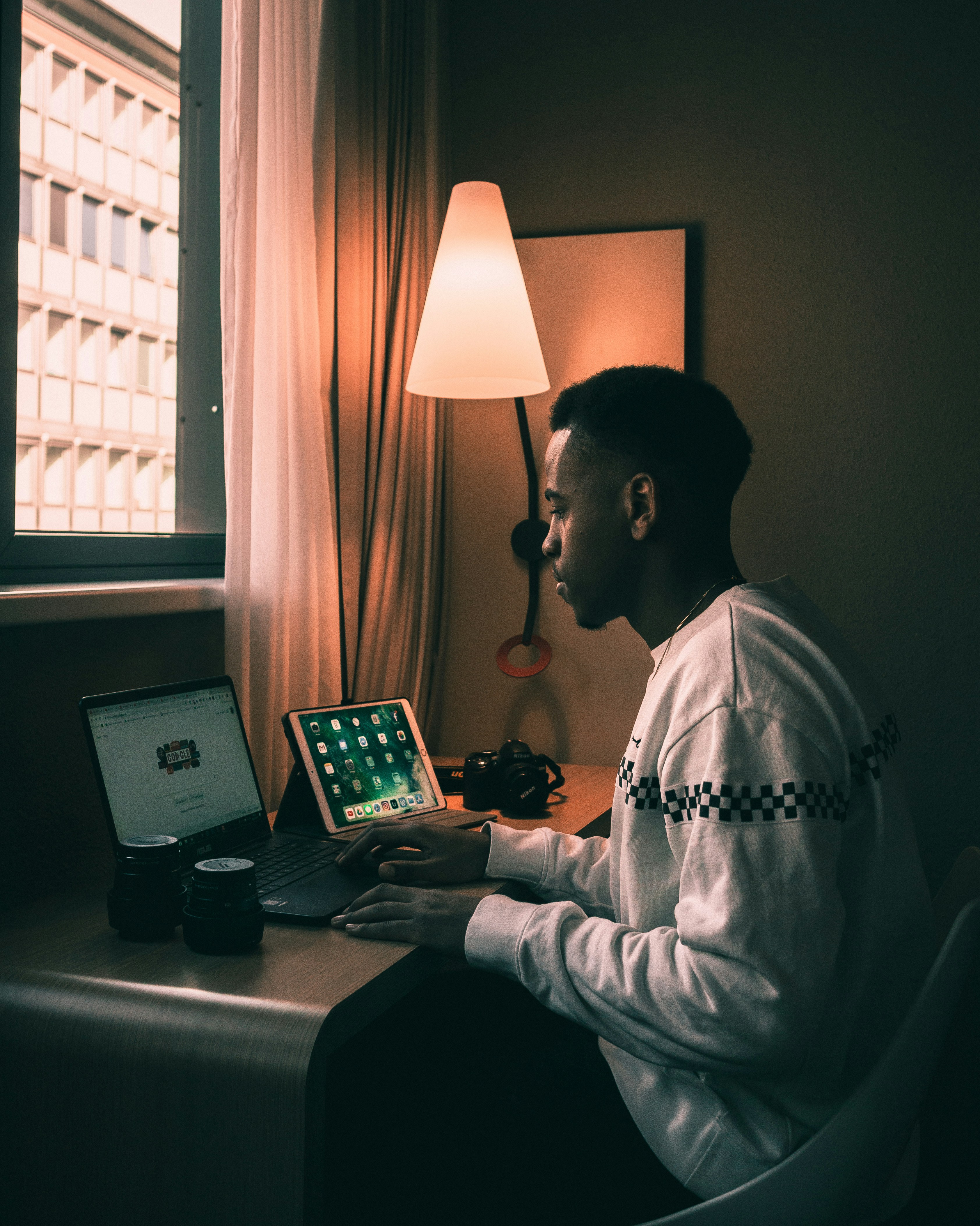 Successful GPT user working efficiently